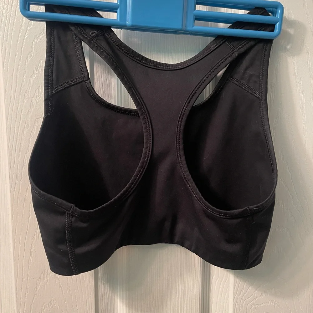 WOMEN'S NIKE DRI-FIT SWOOSH BRA - Picture 2 of 3